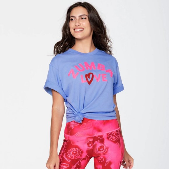 Zumba Love ALL GENDER TeeShirt - NWT (Light Purple) - Picture 1 of 2